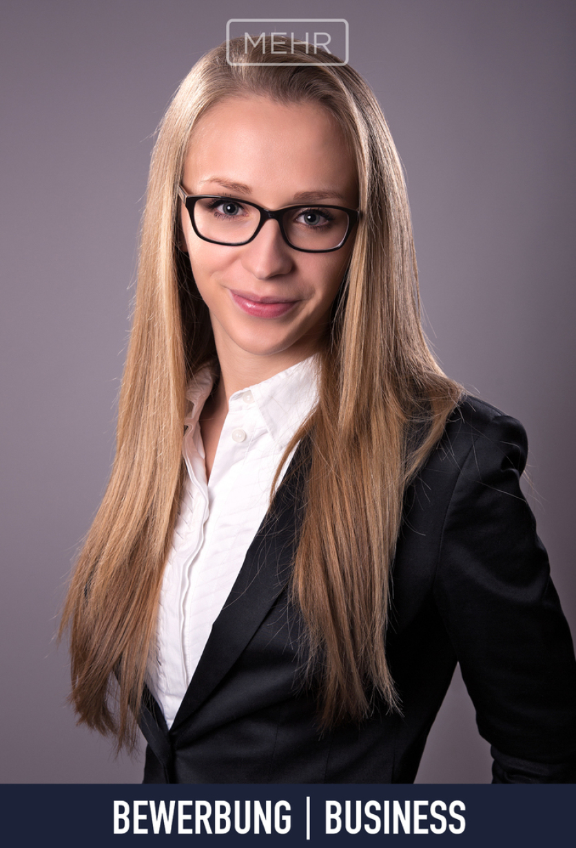 LIGHTREEL Productions - Medienproduktion und Studiofotografie Augsburg, Film Video, Imagefilm, Werbung, Werbevideo, Webvideo, Animation, Schnitt, Kameramann, Dreh, Kamera, Eventvideo, Hochzeitsvideo, Messefilm, Musikvideo, Luftaufnahmen, Erklärvideo, Prod